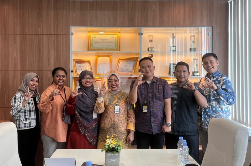 Benchmarking Pengelola JDIH Kemnaker ke Pengelola JDIH Kemkominfo